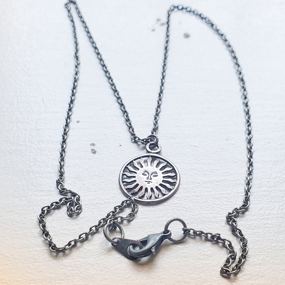 🌼 5 for 25.00 Handmade vintage sun pendant necklace